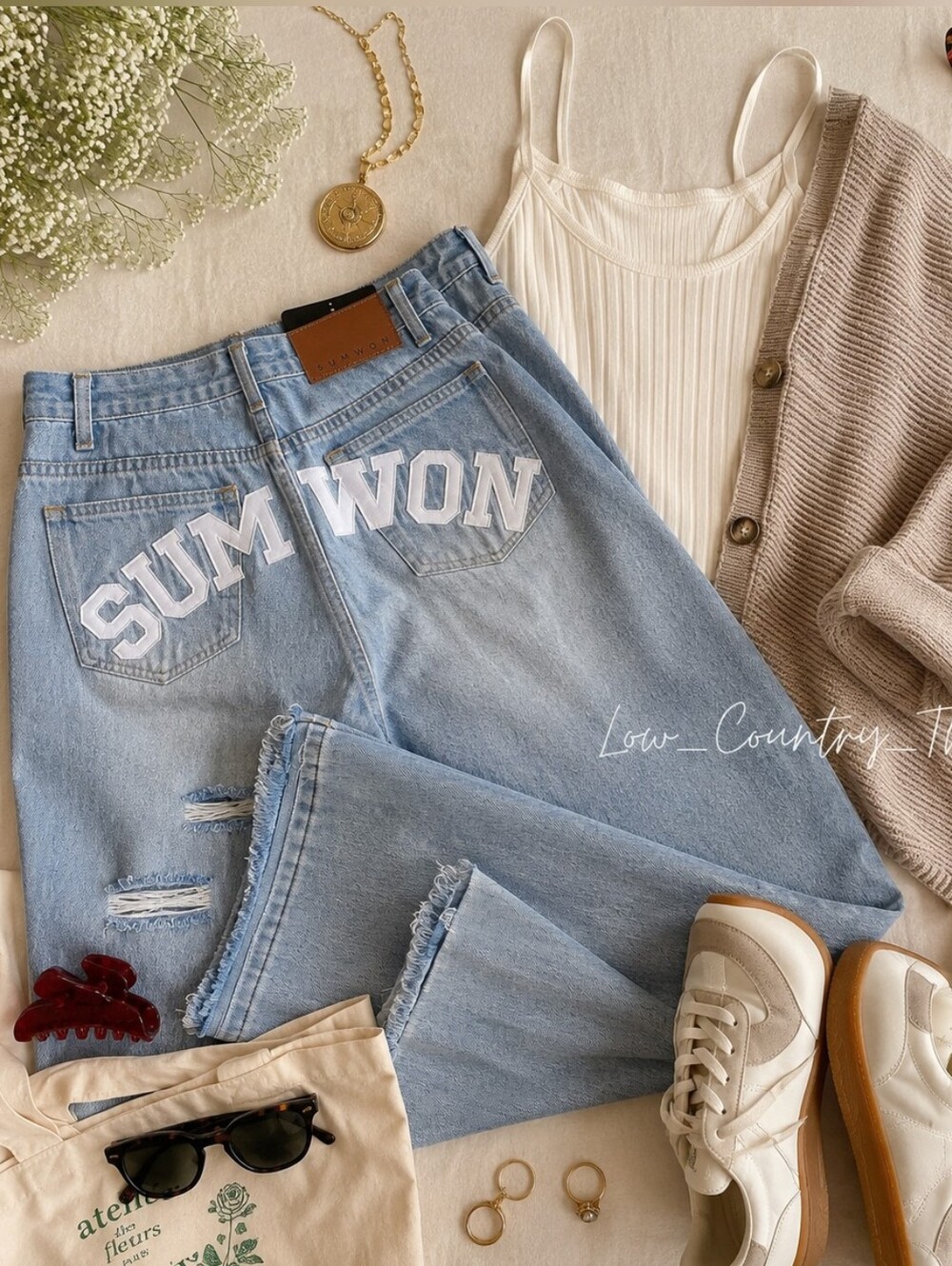 SUMWON Wide Leg Baggy Jeans Womens 29 Y2K Distressed Logo Streetwear NWT